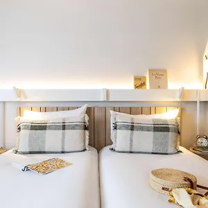 *** Hotel Ibis Maine Montparnasse Francja